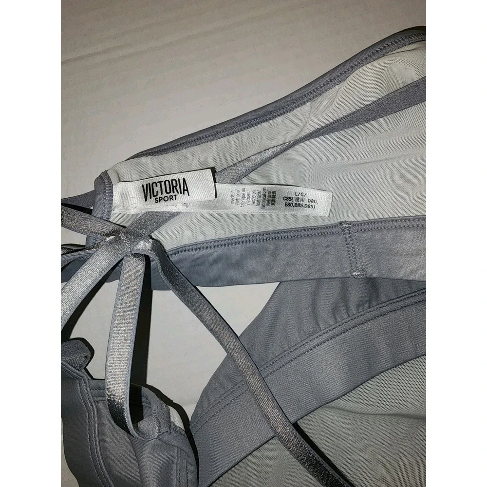 Victoria Sport Women's Strapy Sports Bra Size Large Gray